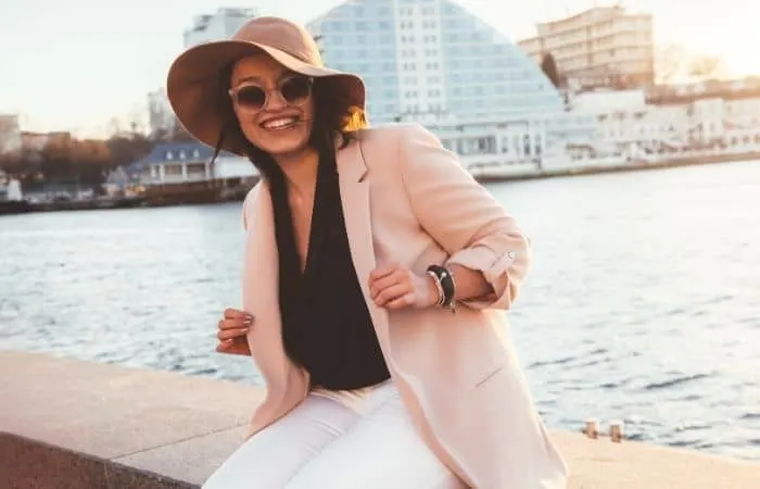 How to dress up jeans as a plus-size