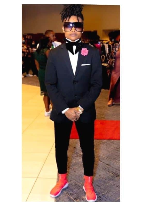 *20 looks + tips* What to REALLY wear to a sneaker ball in 2023?