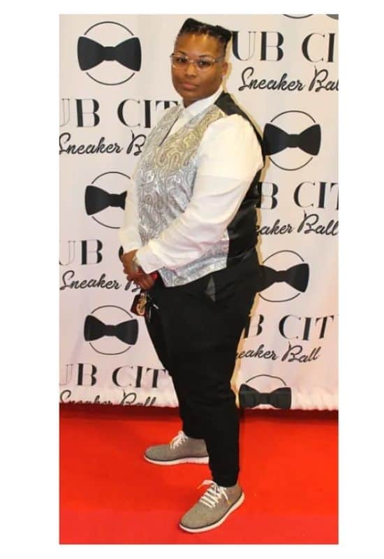 what to wear to sneaker ball plus size