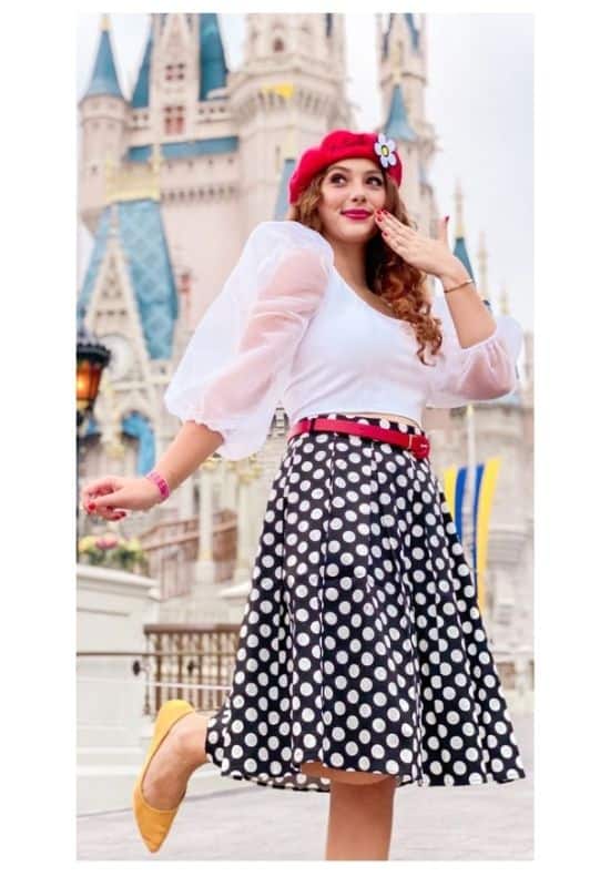 Sweet vintage Minnie mouse inspired outfit