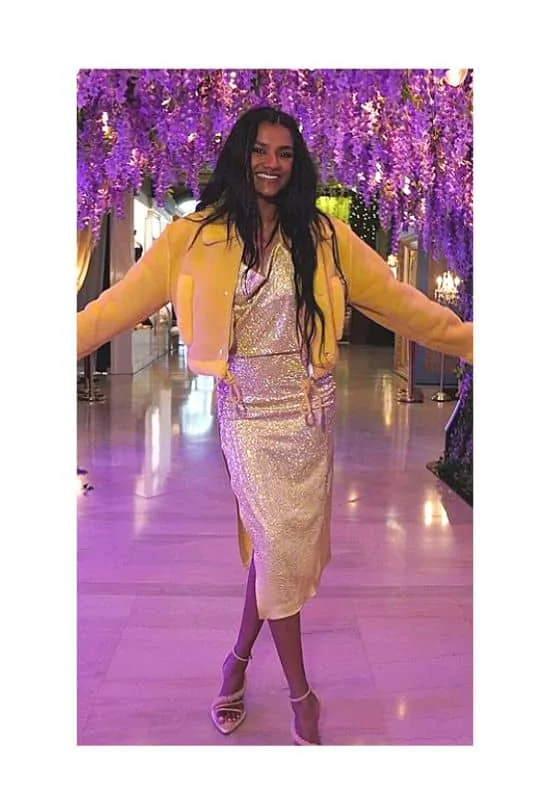 6what-to-wear-to-Bridgerton-experience- Regencycore dress outfits