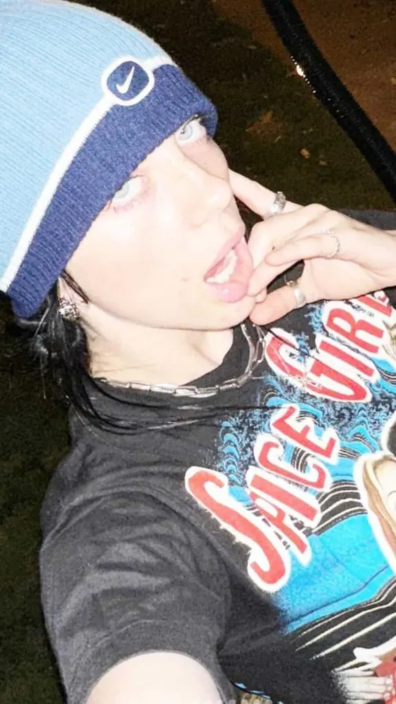 Billie Eilish concert outfit idea