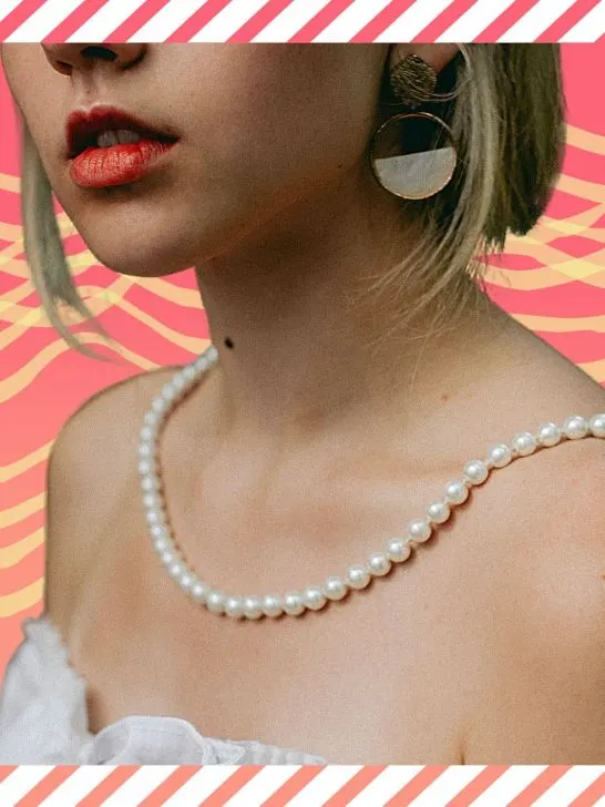 *2026* How to wear pearls without looking old-fashioned (6 foolproof ways!)
