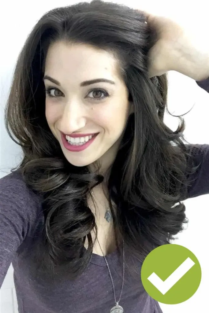 VOLUMINOUS HAIR HELP DRAW ATTENTION FROM NOSE