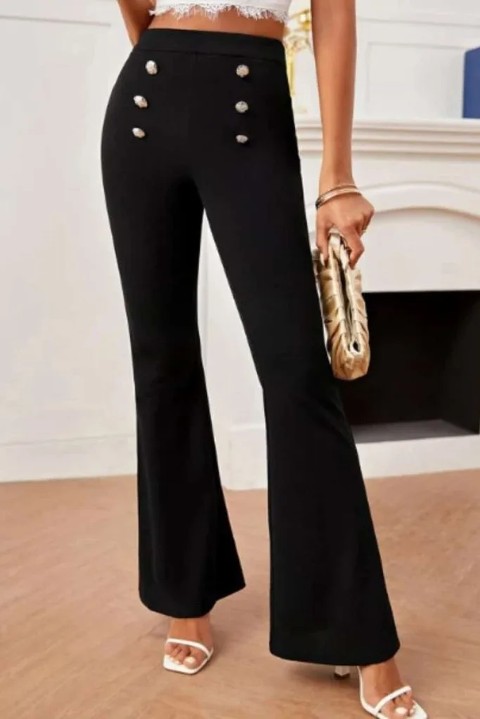 DESIGN OF THE SAILOR&rsquo;S PANTS