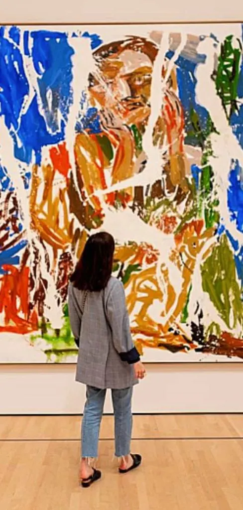 what to wear art gallery art museum