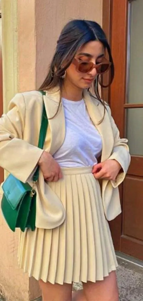 what to wear art gallery art museum