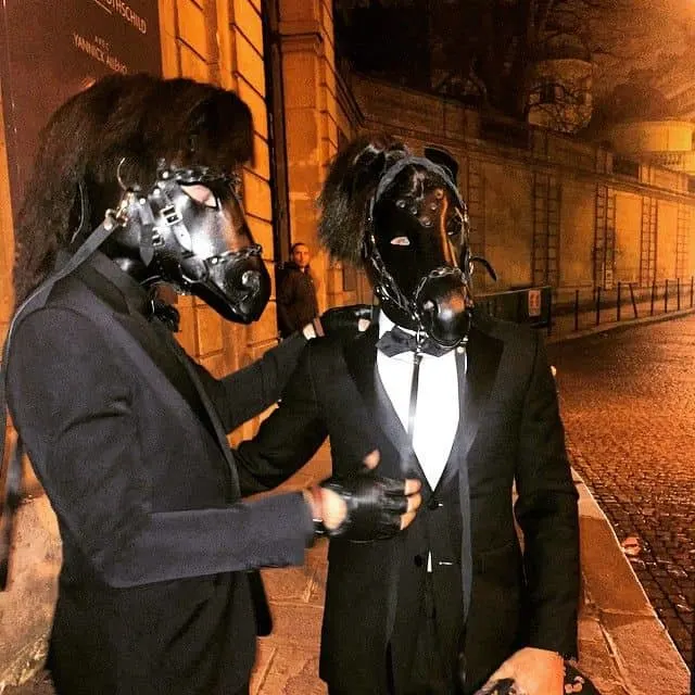 WHAT TO WEAR pony play