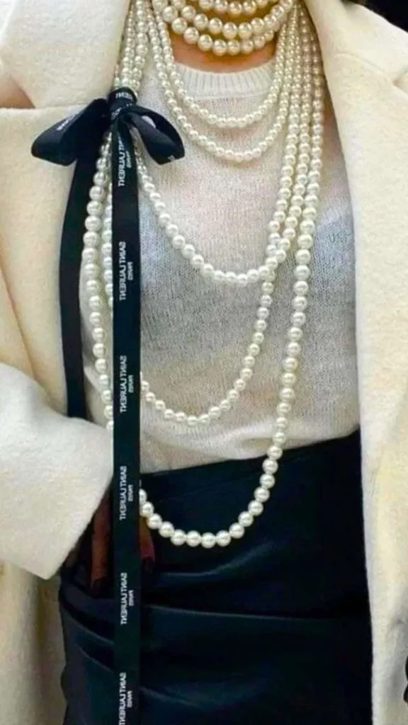 pearl necklace
