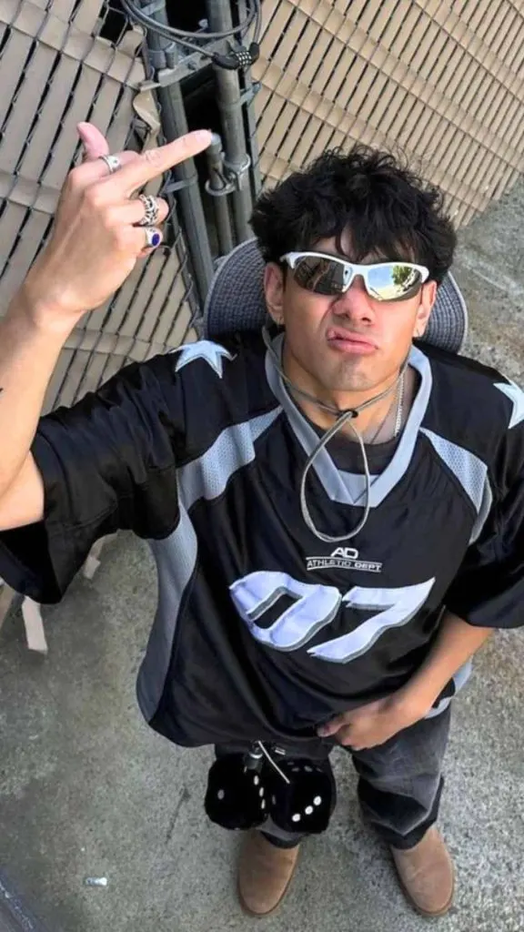 how to look cool in front of girls