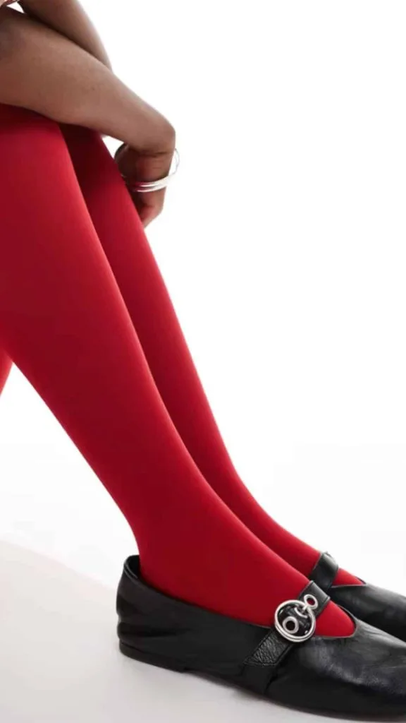 red tights outfit fashion