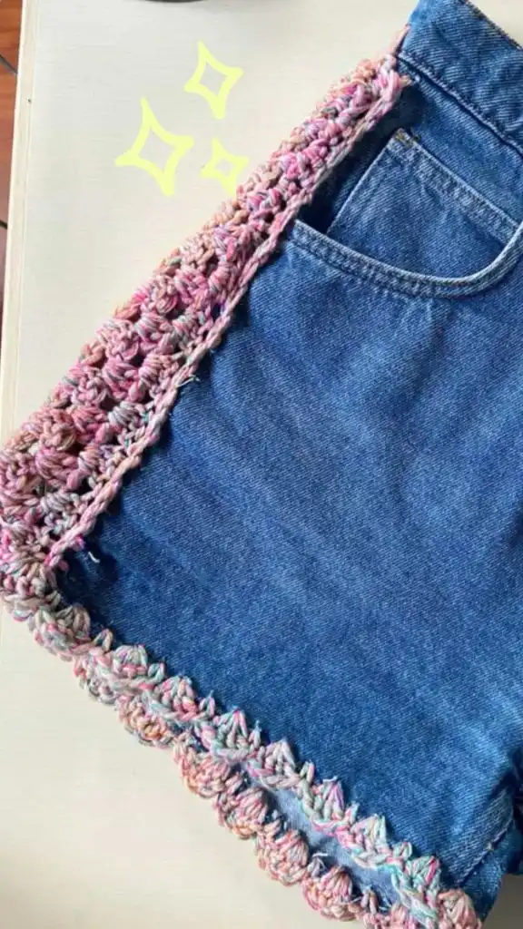 what to wear crochet jeans