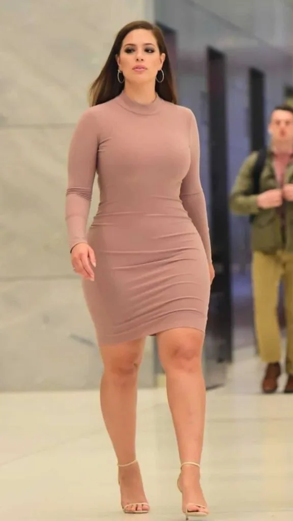 how to dress large bust