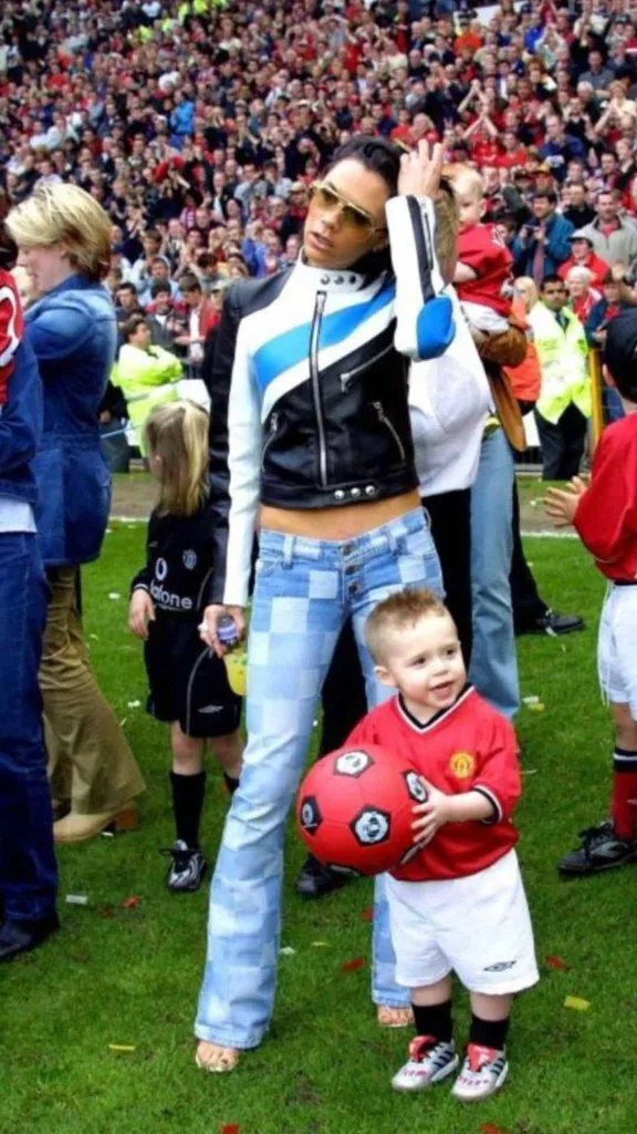 Victoria Beckham WAG style outfits