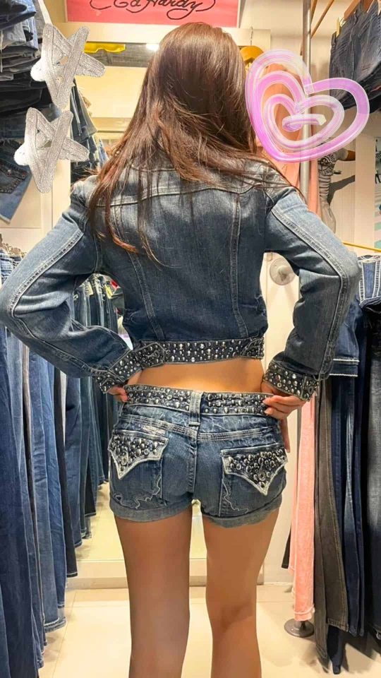 *2026* 12 Rock Revival jeans outfits + styling tips!