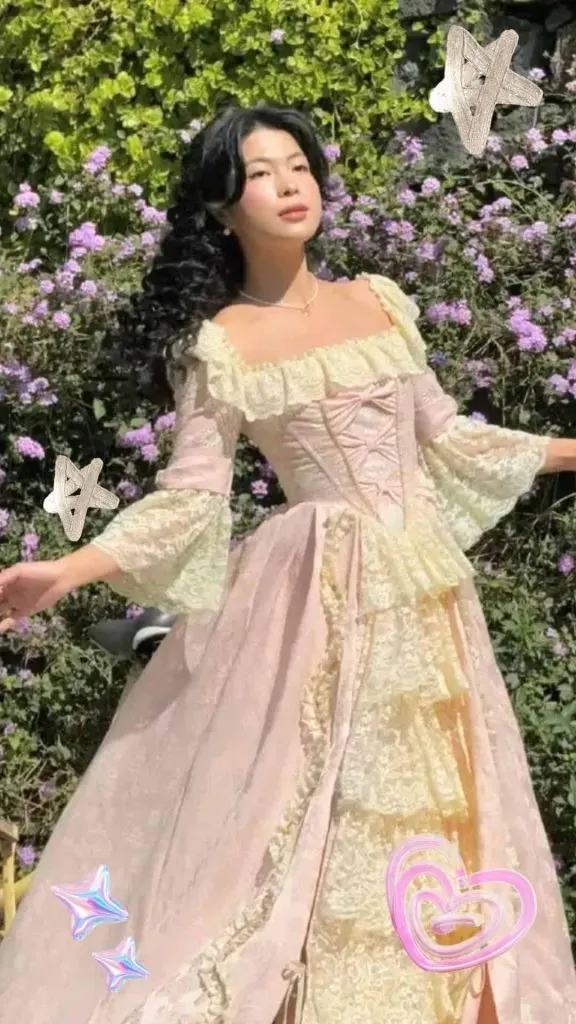 what to wear to rococo party outfits