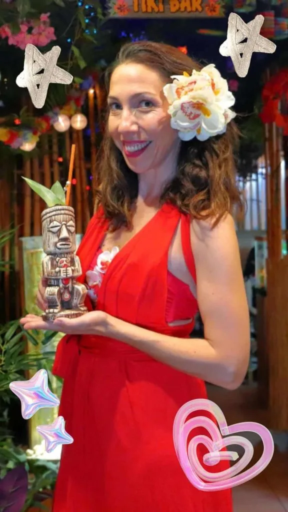 what to wear to tiki bar