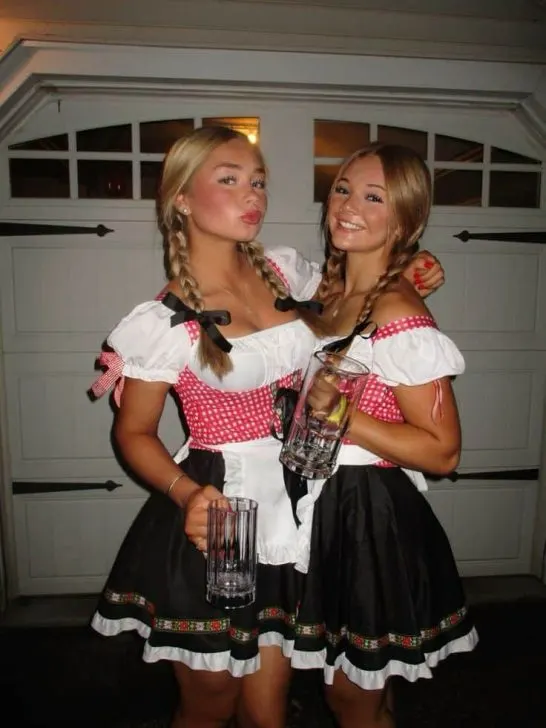 18 real-life Oktoberfest Party Outfits + oddly specific tips!❤️