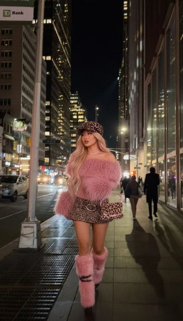 bimbocore outfits pink winter