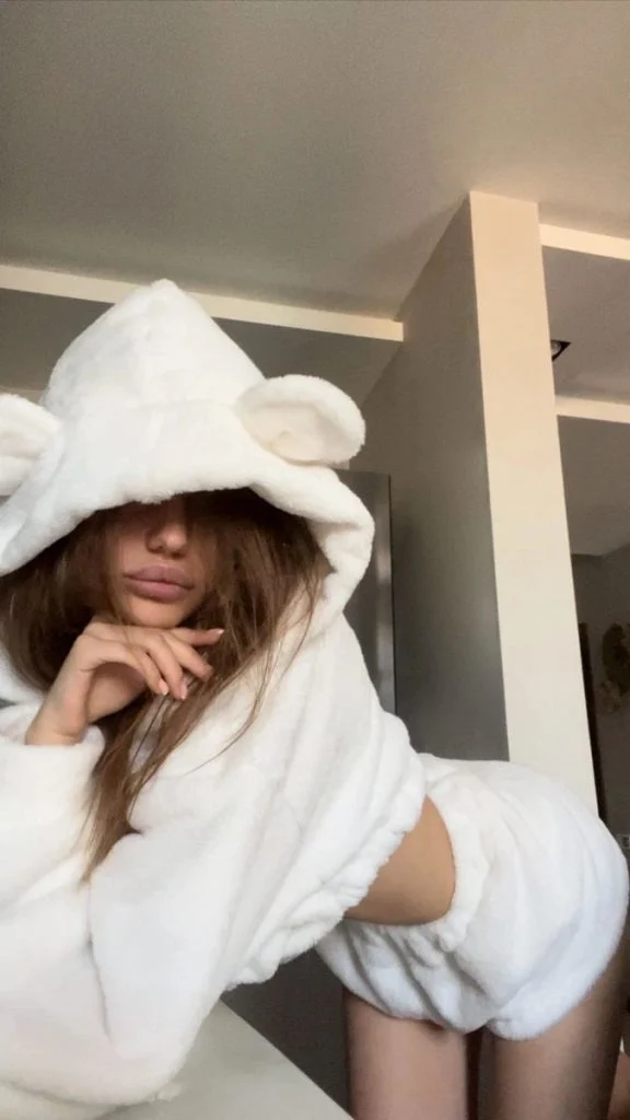 white kitten lounge set