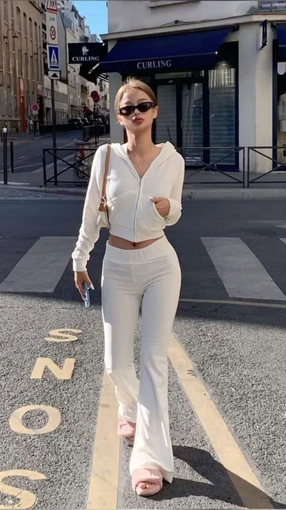 how to dress like model