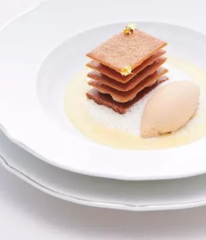  8&frac12; Otto e Mezzo Bombana Hong Kong