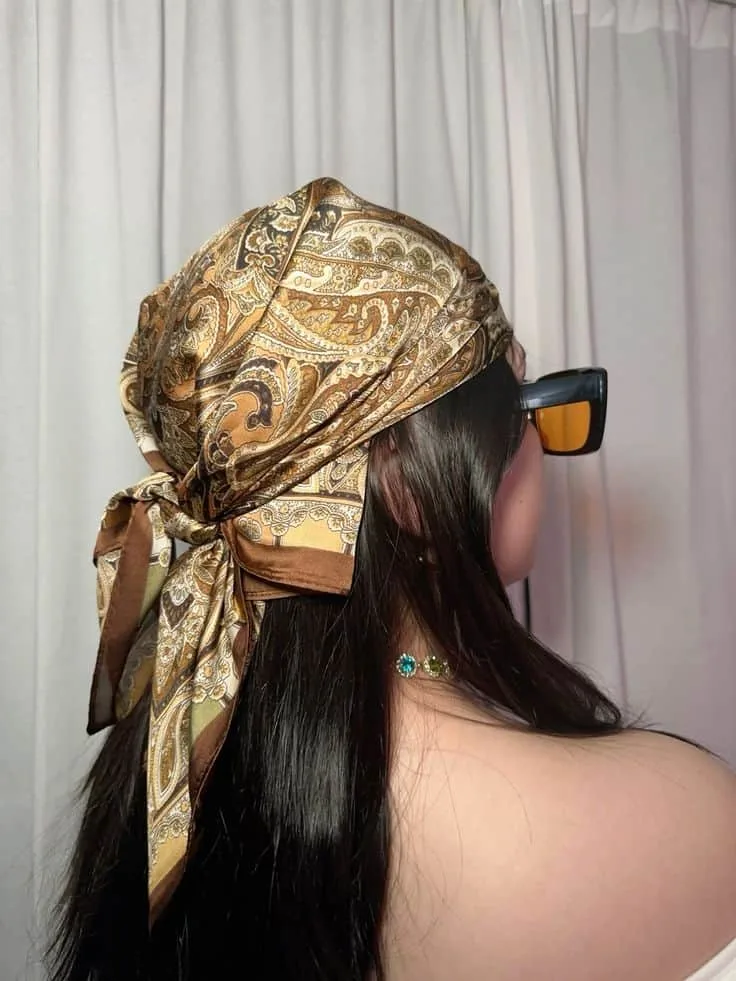 How to wear a bandana and sunglasses