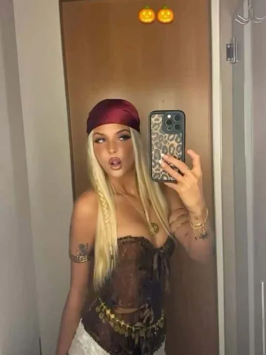 pirate party outfit with headscarf