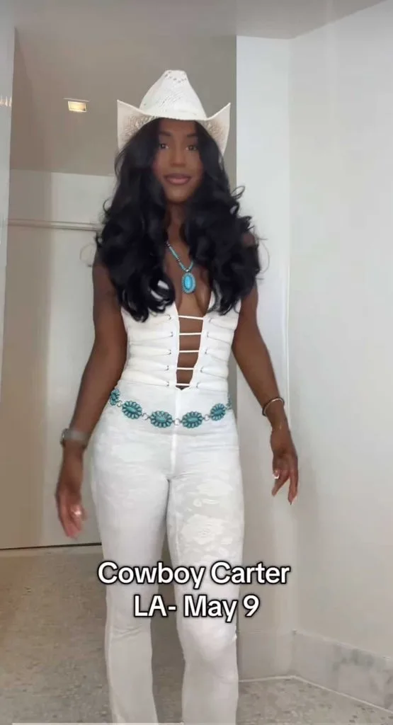 western outfit black women all white