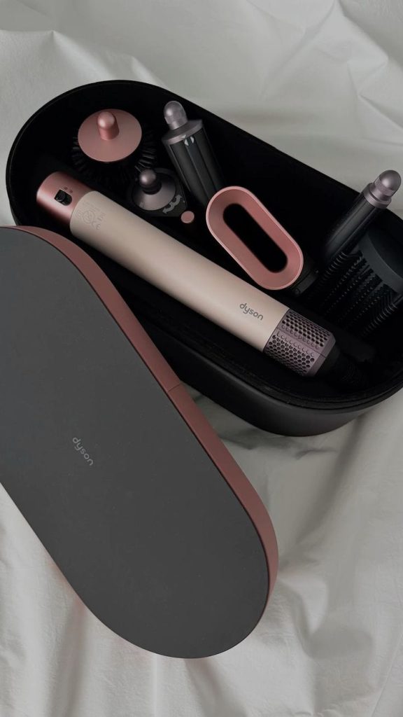 Dyson Airwrap Complete Styler review