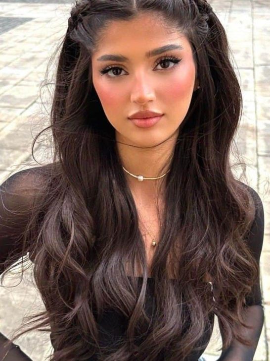 how to hide greasy hair