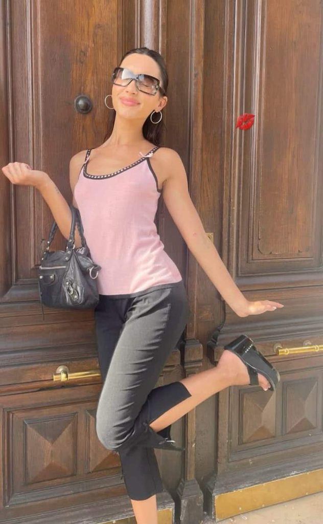 Capris and Blouse outfit fish fry party