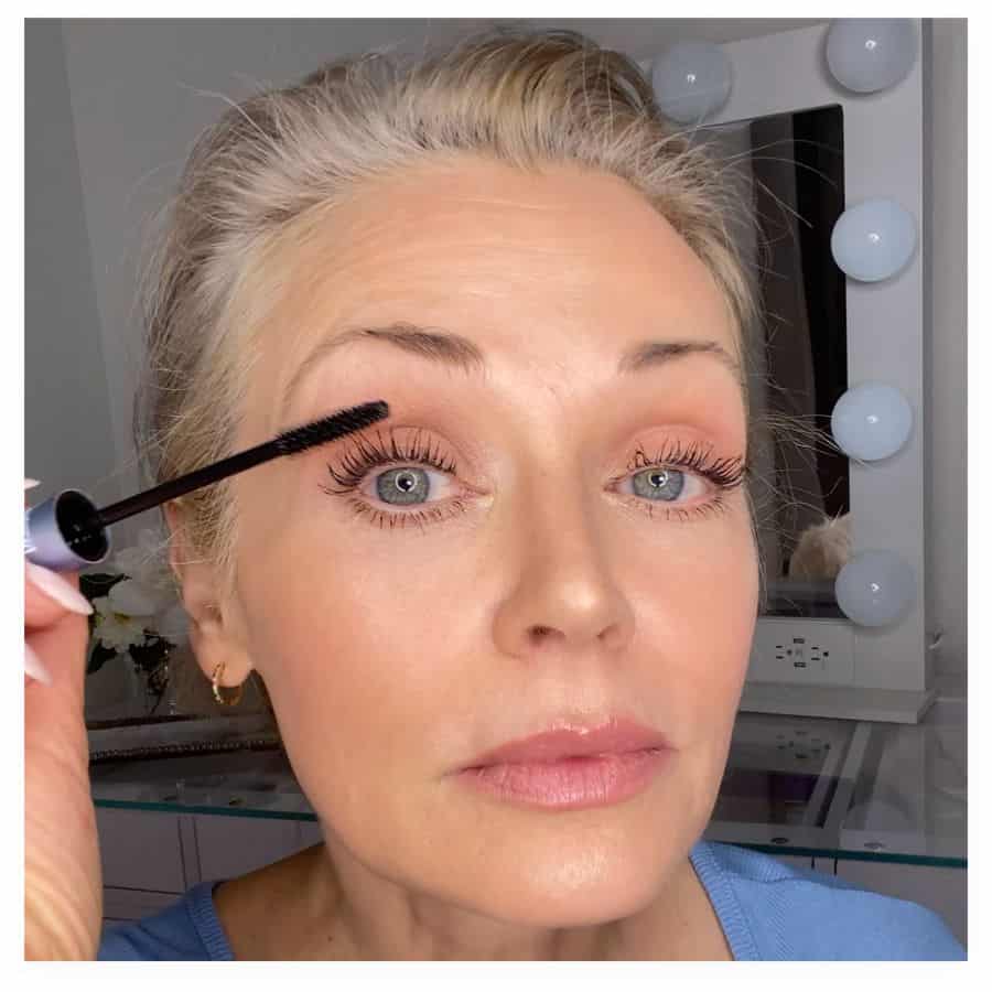 MAKEUP TIPS Over 60 women