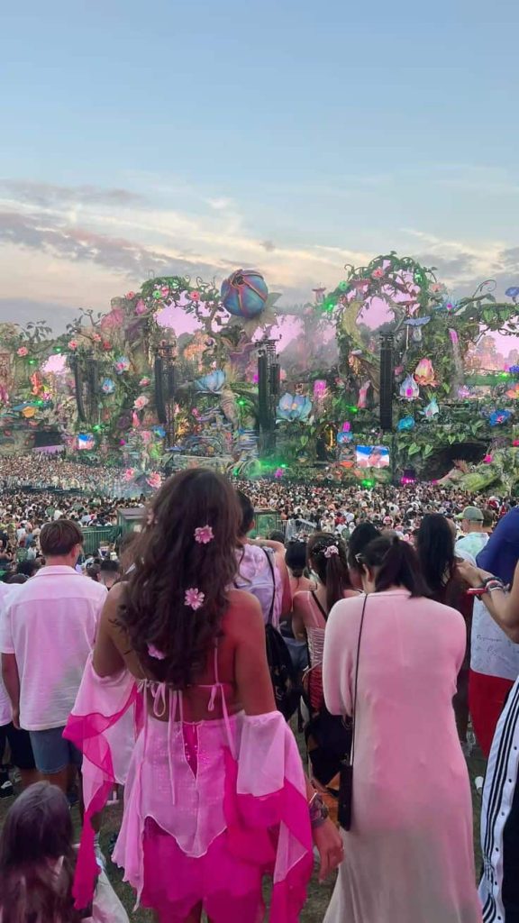 What to wear to Tomorrowland