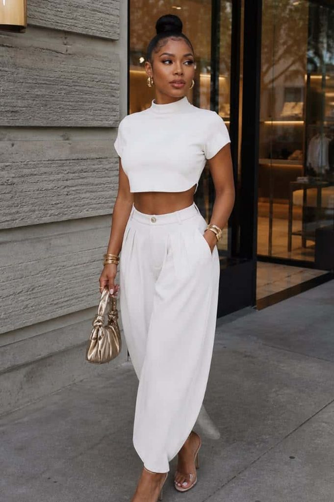How to Wear Horseshoe Pants How to Wear Balloon Pants women fashion