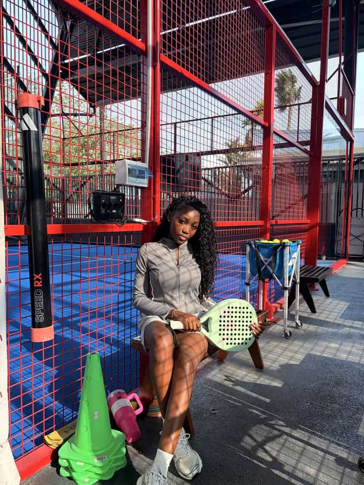 What to wear to play squash