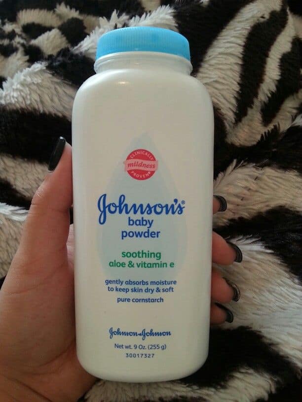 Which perfume smells like baby powder
