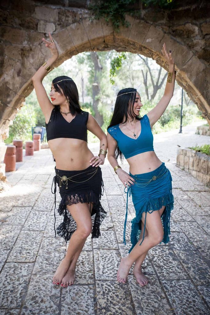 what to wear to belly dance class