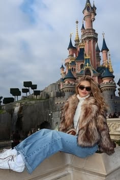 what to wear to disneyland winter