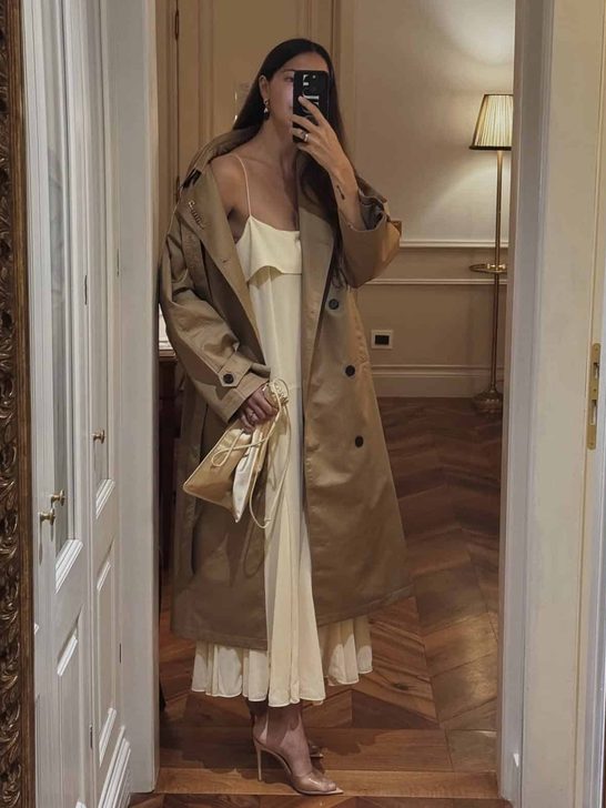 what to wear with burberry trench coat
