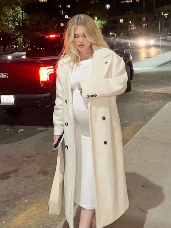 what to wear pregnant winter