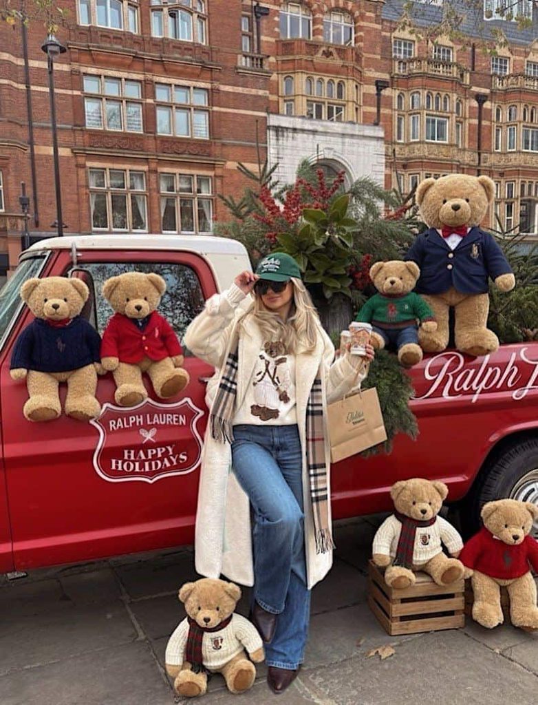 what to wear to christmas markets